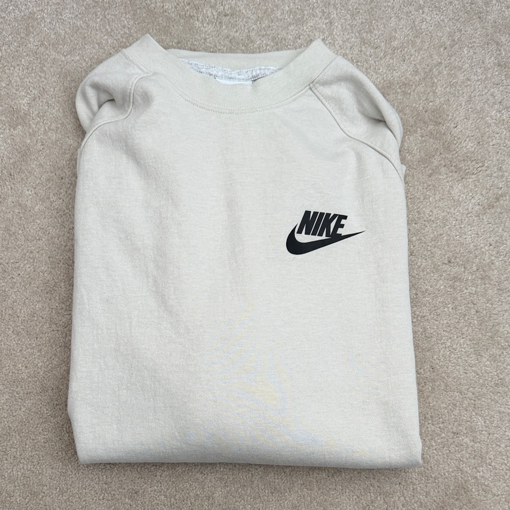 Nike Beige Runners Long Sleeve